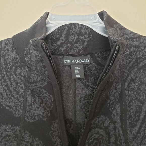 Cynthia Rowley Zip Front Gray Paisley Mock Neck Sweater Cardigan - Medium - Picture 4 of 11